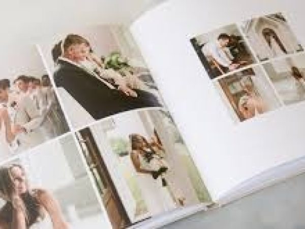 How to Personalize Your Wedding Album: Ideas and Inspiration